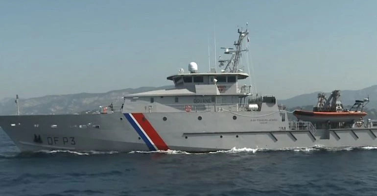 Ένα γαλλικό περιπολικό σκάφος της FRONTEX για το Λιμεναρχείο Χίου (βίντεο)